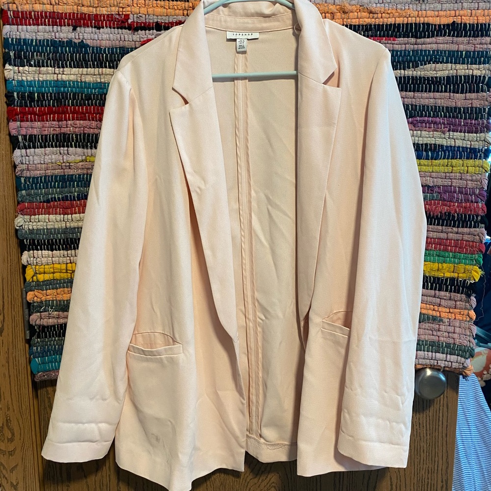 LOVE THIS BLAZER